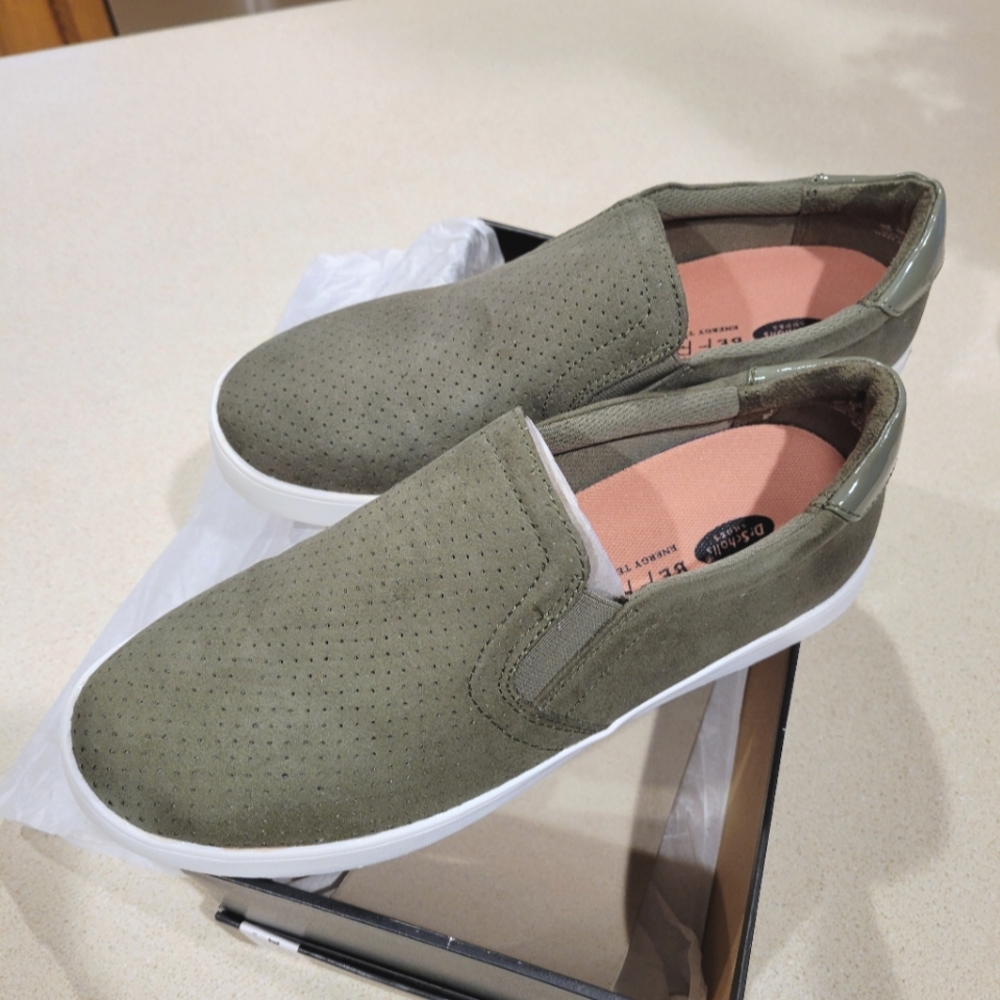 Dr. Scholls Madison slip on